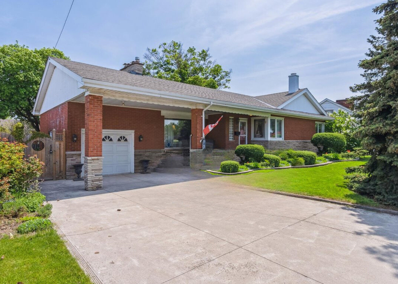 20 Proctor Blvd.